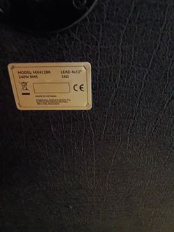 Guitar cabinet