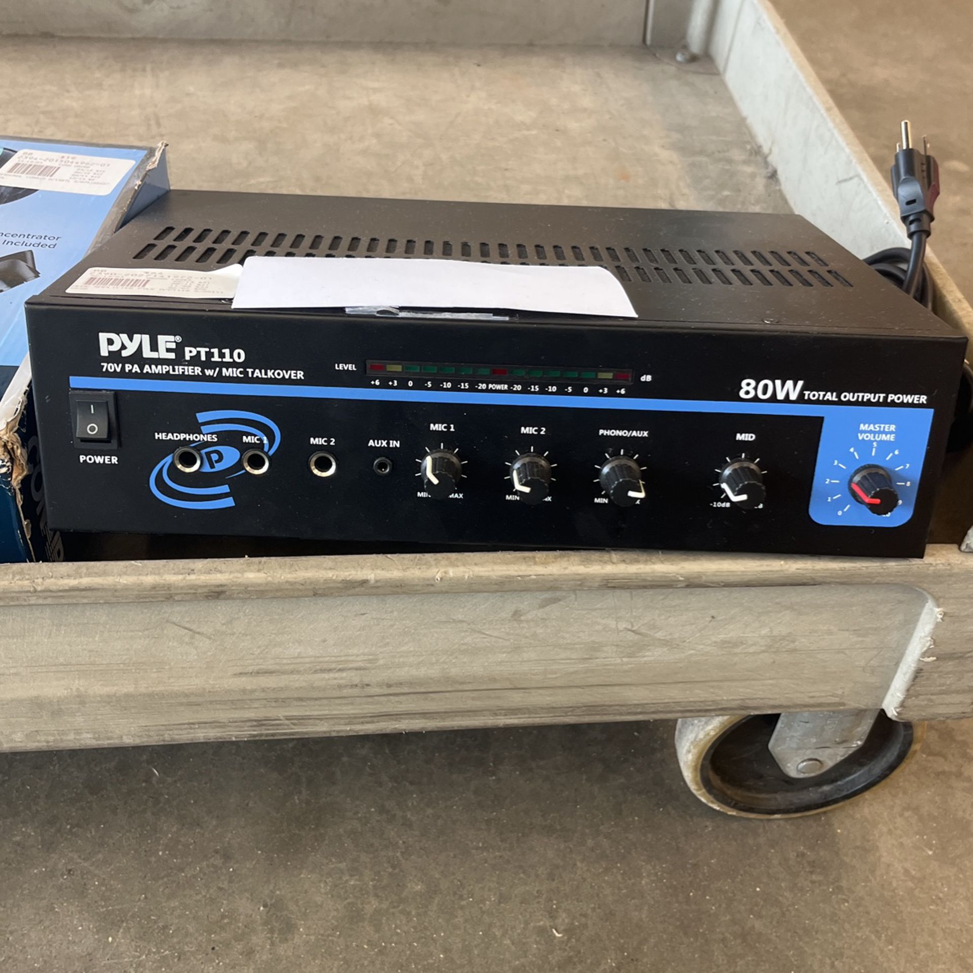 Pyle Amplifier PT110