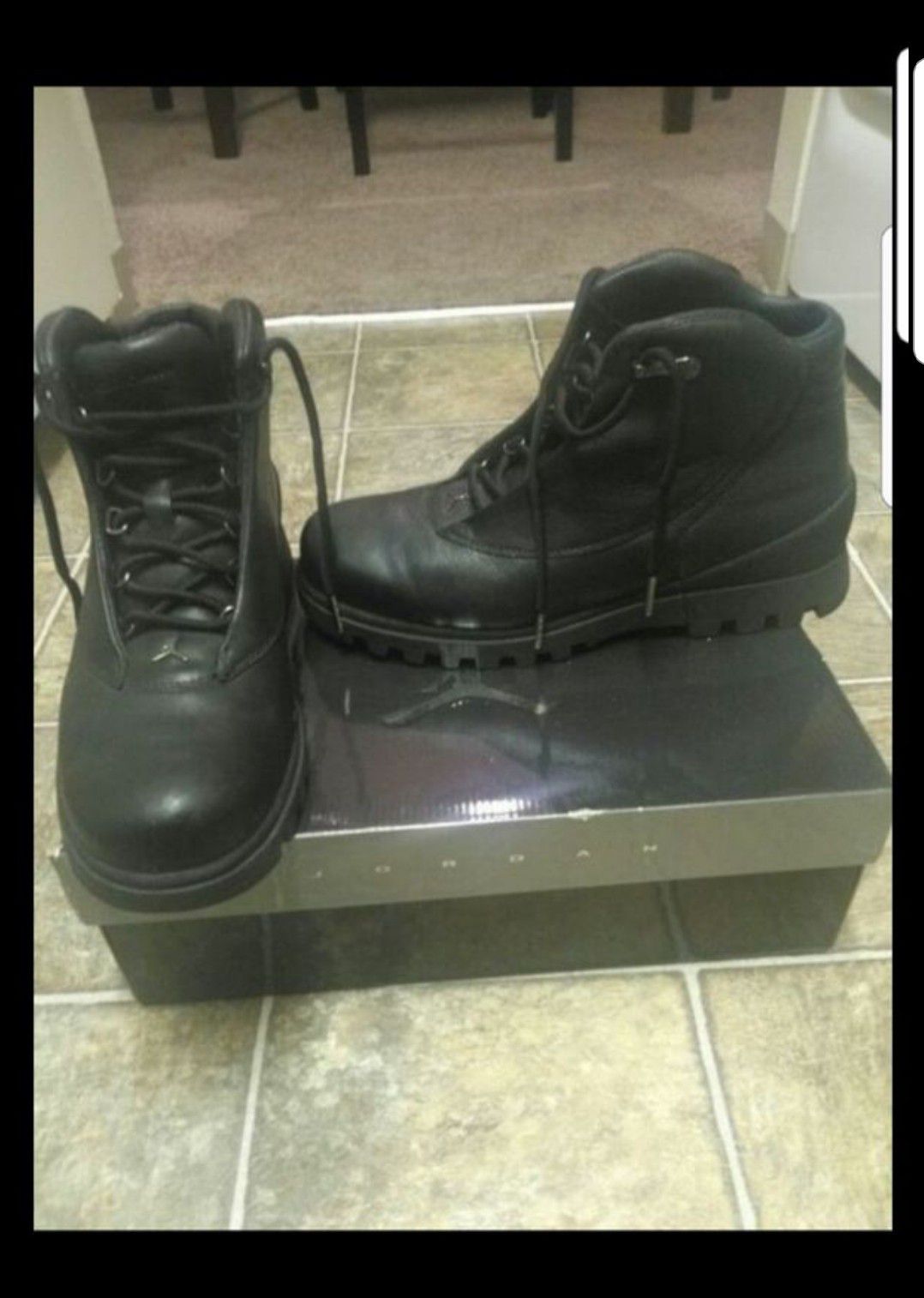 Size 12 jordans boots, sz 12 nike