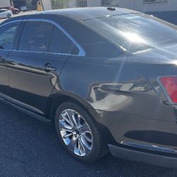 2012 Ford Taurus