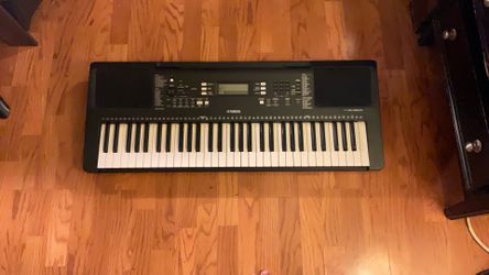 Yamaha e363 5 octave keyboard