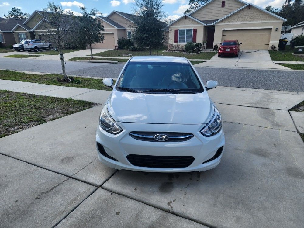 2017 Hyundai Accent
