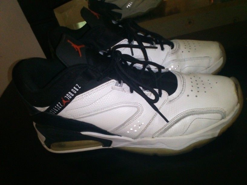 Nike Jordan