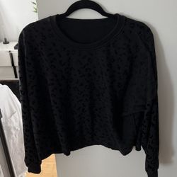 Cropped Cheetah Sweatshirt
