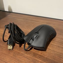 Razer DeathAdder Chroma Gaming Mouse