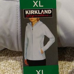 NICE WOMENS JACKETS!💙 NEW!