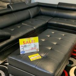 Antares Black Modern Sectional