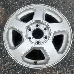 One Chevy Trailblazer or GMC Envoy 16 inch aluminum rim 6 on 127mm