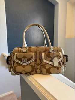 Coach Signature Gallery Pocket Tote Satchel💼