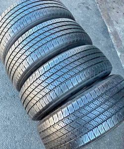 245 75 16 Goodyear tires Con 80% de Vida Las 4