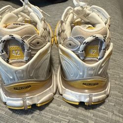 Balenciaga Runners 