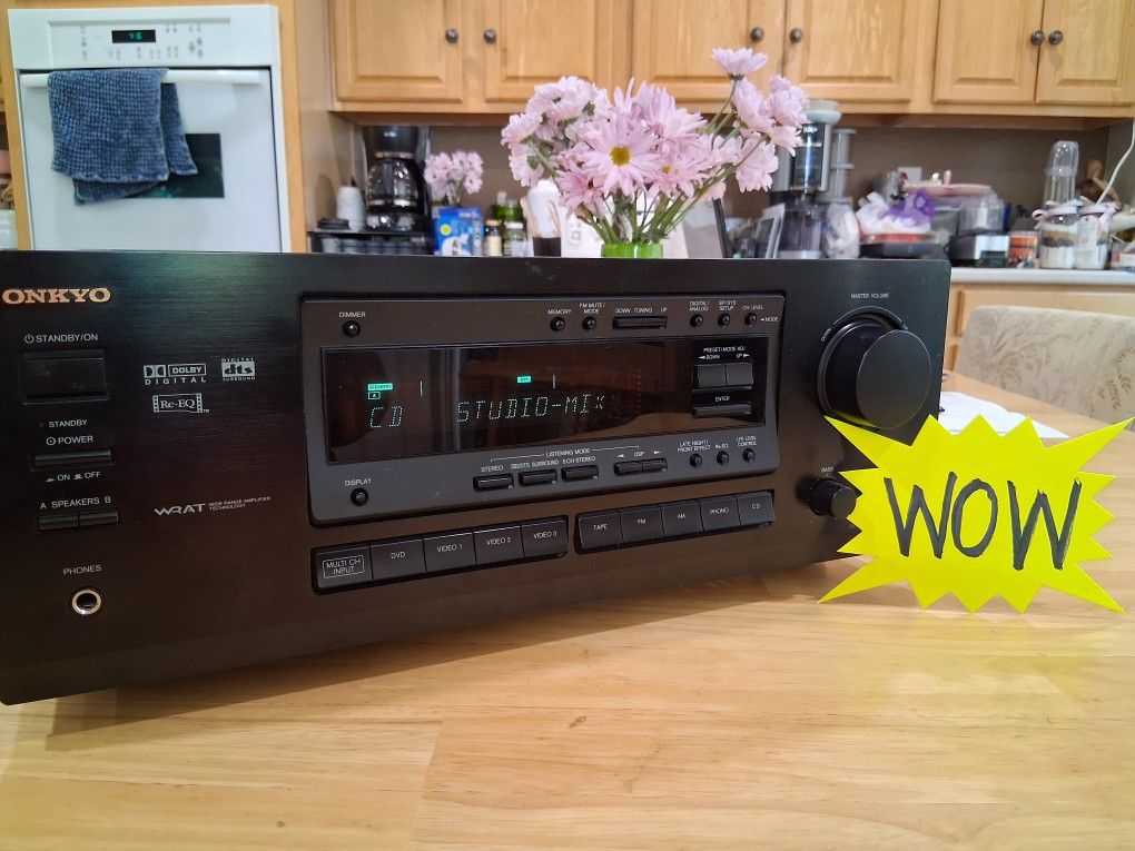Onkyo tx-ds575x 5.1 Surround Sound Amplifier