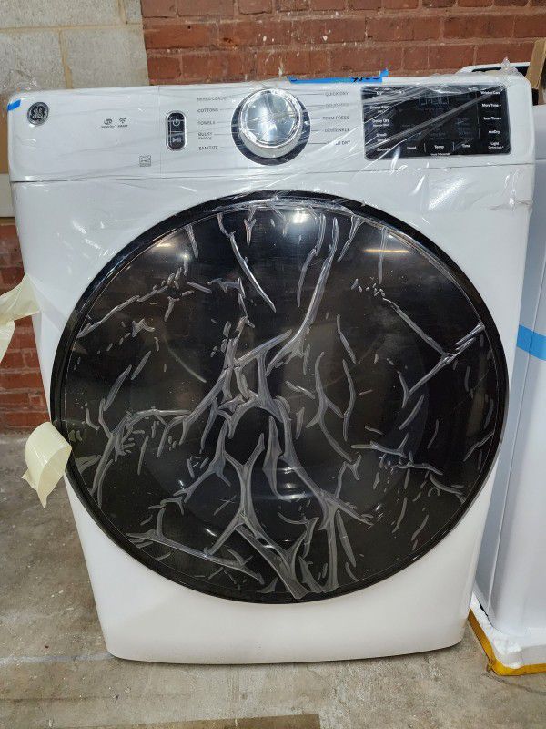 GE 7.8 Cu. Ft. Capacity Smart Front Load Electric Dryer with Sanitize Cycle
