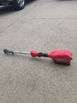 Milwaukee  m18 trimmer power head only