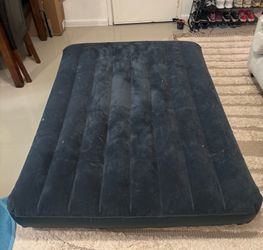 Intex 10” Dura-Beam air mattress, Queen