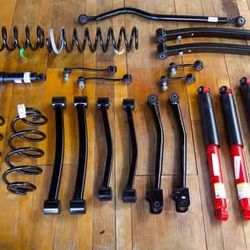 New 2019 Wrangler Rubicon JLU Suspension 