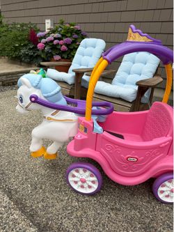 Child’s princess carriage