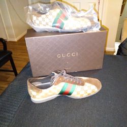 Gucci Sneakers 