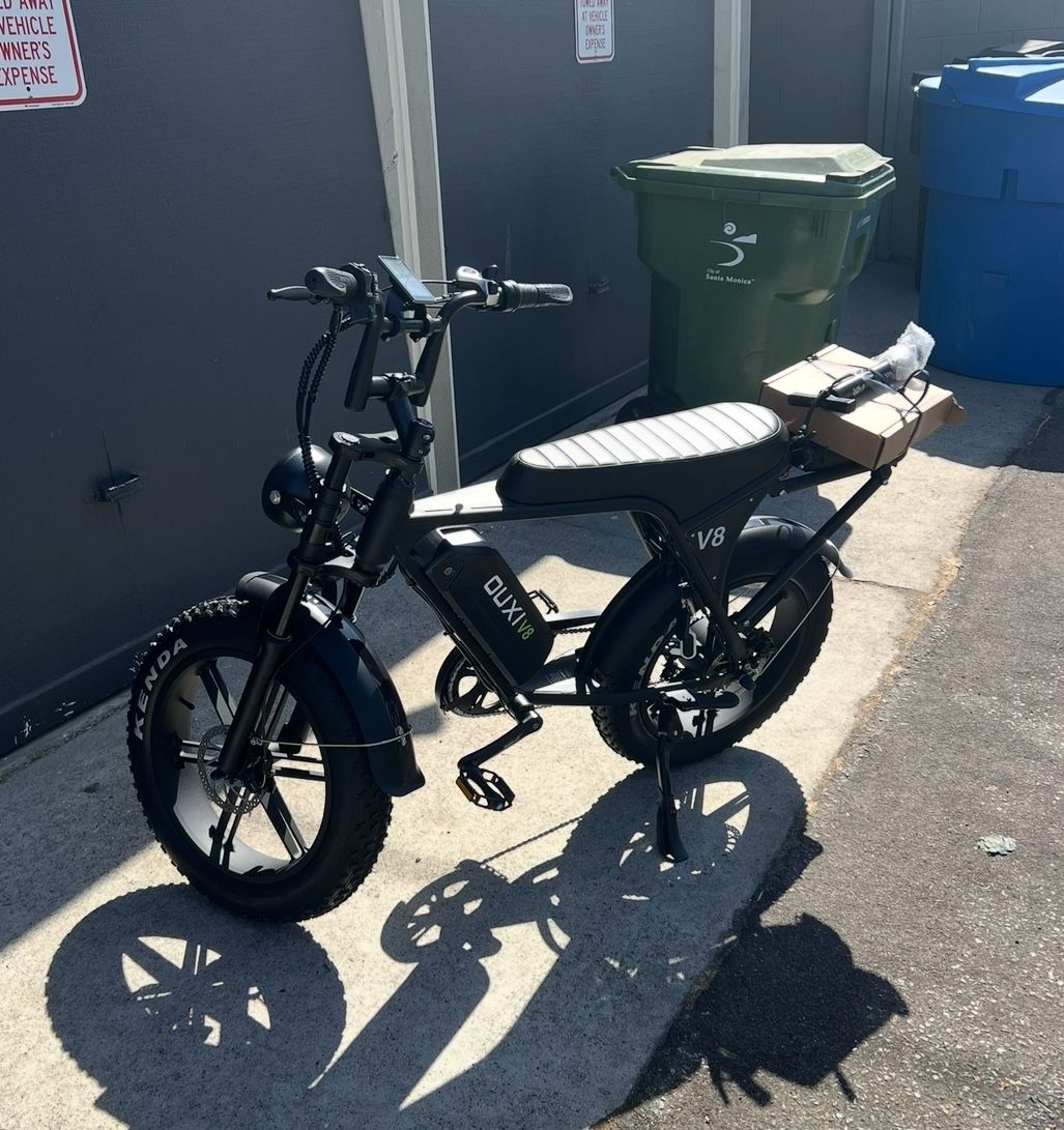 BRAND NEW - e-bike 