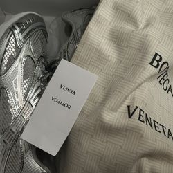 All Silver Bottegas Size 42