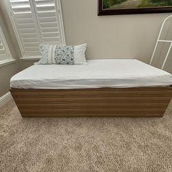 Twins Sized Storage Bed With Custom Mattress 