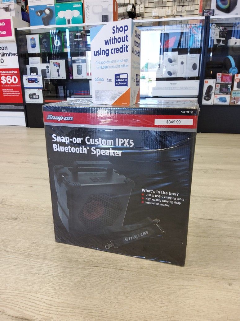 Snap On Bluetooth Speaker 
