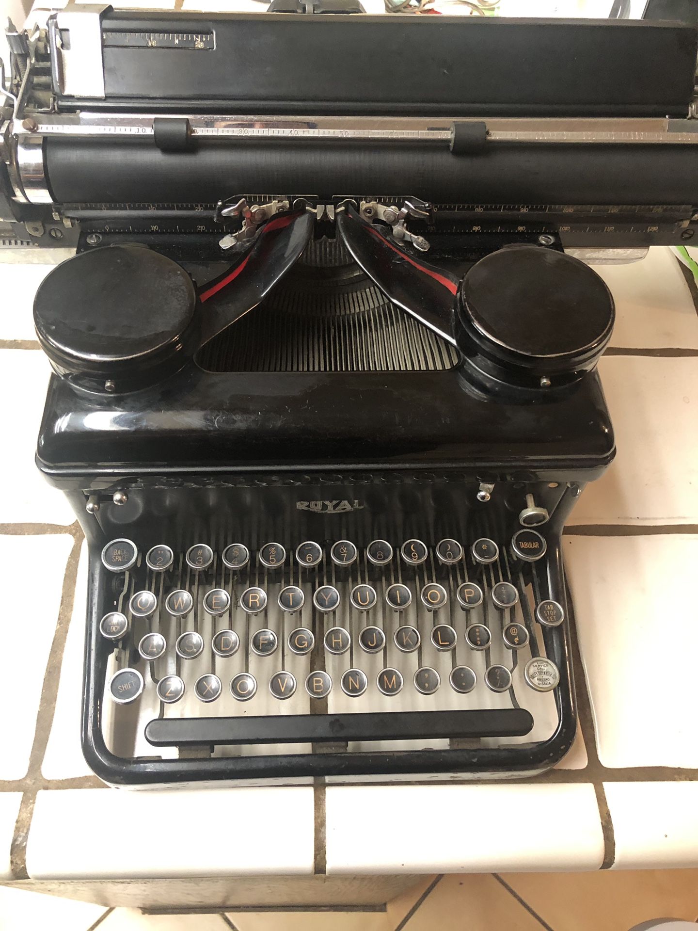 Vintage 1930’s Royal typewriter
