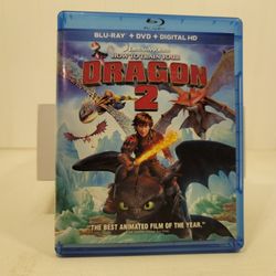 BLU RAY / DVD COMBO PACK DRAGON 2     $5