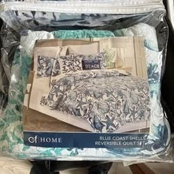 King Reversible Quilt with Shams