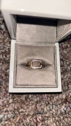 Gold-Tone Square Cluster Stone Ring