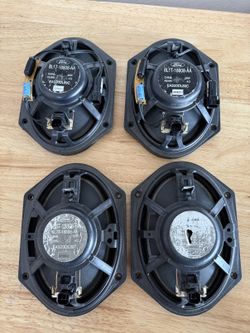 Ford OEM Speakers — Set of 4 (8L1T-18808-AA / 8L7T-18808-AA)