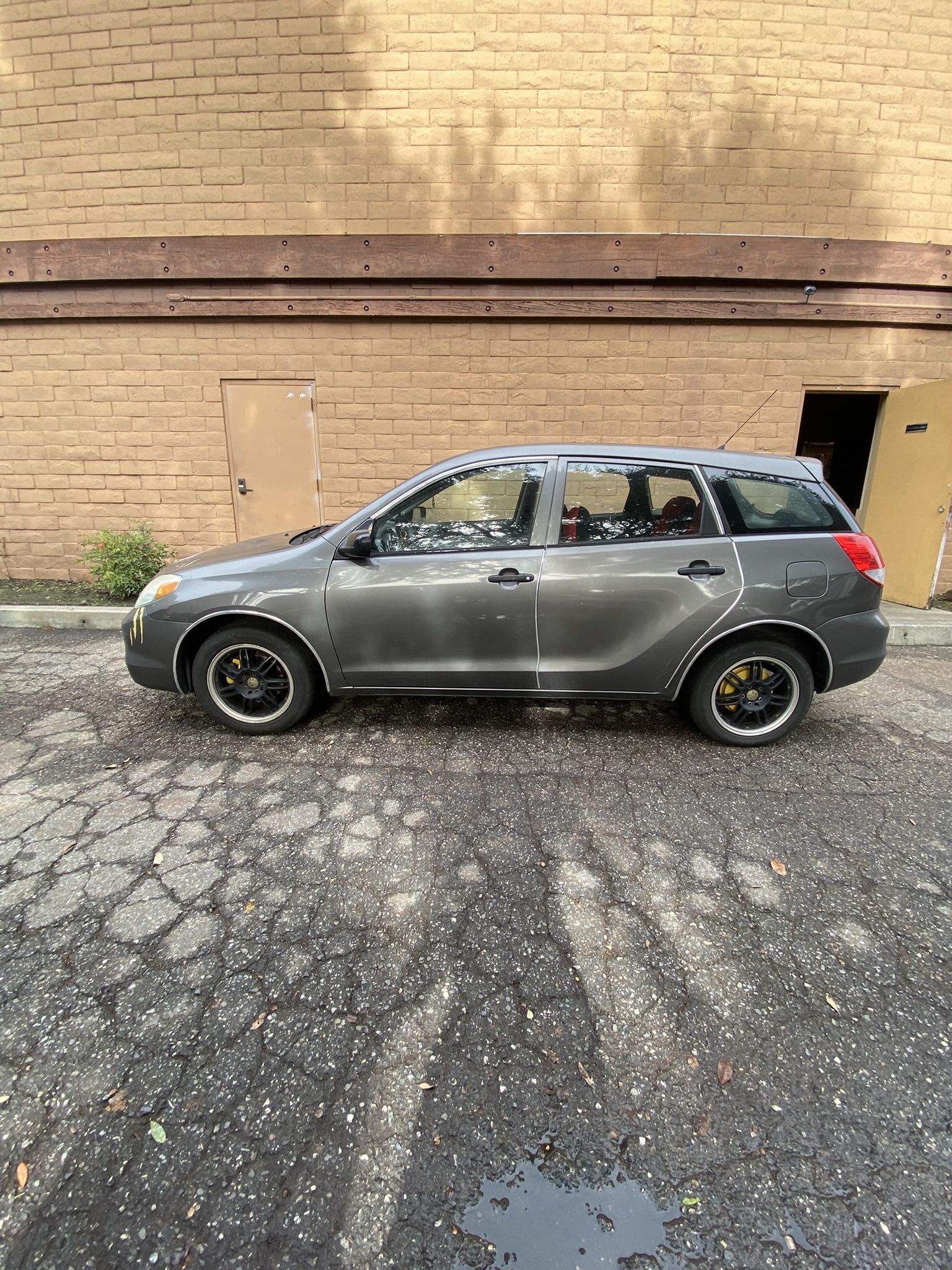 2004 Toyota Matrix