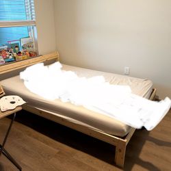 IKEA Bed 