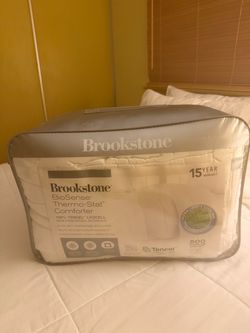 Brookstone BioSense Thermo-Stat King Comforter