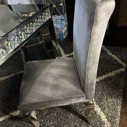 Dinning Table and Chairs