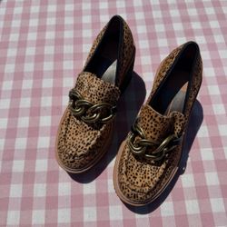 Dolce vita Cheetah Print Chain Loafers