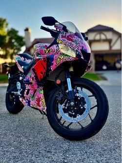 2023 Yamaha r3 - Keith Herring Wrap