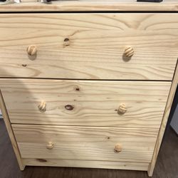 Full Bed + Dresser 