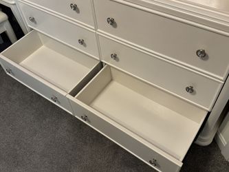 Girls Full-size Bedroom Set