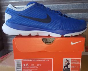 Womens nike flex supreme size 8.5