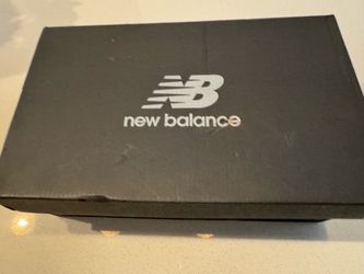 New Balance 9060 Beige