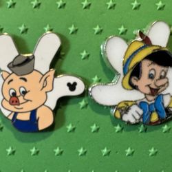 Disney Hidden Mickey Pins Both Pins 1 Price