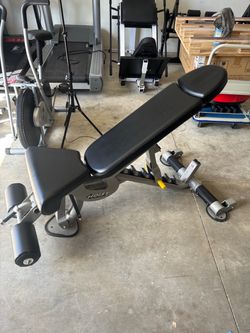 Hoist Adjustable Bench
