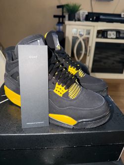 jordan’s black and yellow thunders