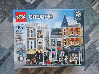 Lego Modular 10255 Assembly Square New/Sealed