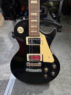 Les Paul style electric HH guitar (really heavy)