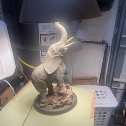 Elephant lamp