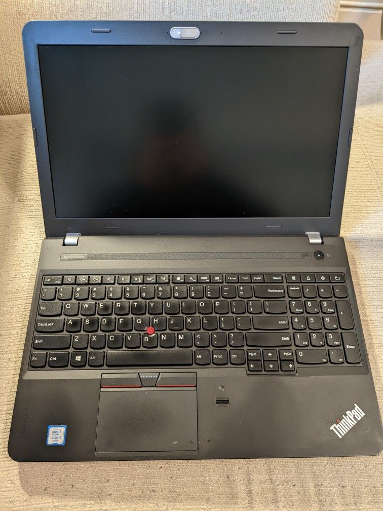 laptop 15.6" Lenovo Thinkpad E560 Win10Pro 500HDD 8 RAM i5-6200U