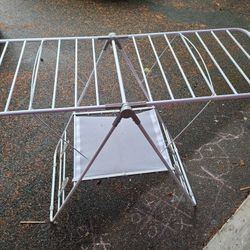 Clothes Drying Station 