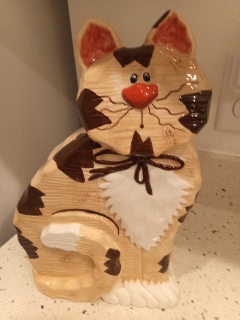 SUPER CUTE KITTY CAT COOKIE JAR